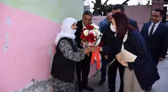 Son dakika: Siirt Valisi Hacıbektaşoğlu, iftarda şehit ailesinin misafiri oldu