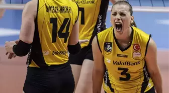 Avrupa'daki Türk derbisi nefes kesti! Fenerbahçe'yi eleyen VakıfBank, Şampiyonlar Ligi'nde finalde