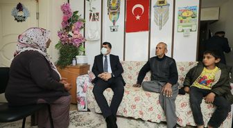Şehitkamil Belediye Başkanı Rabia Altıparmak'ı verdiği söz üzerine iftar öncesi evinde ziyaret etti