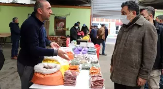 Başkan Demir, sebze meyve pazarını ziyaret etti