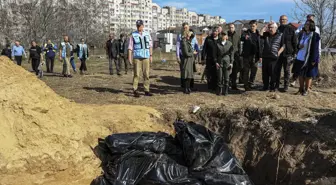 BM'nin Acil Yardım Koordinatörü Griffiths, Ukrayna'nın Buça şehrini ziyaret etti