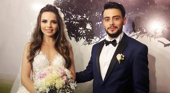 Cinsiyet değiştiren Rüzgar Erkoçlar'ın yeni imajı dikkat çekti!