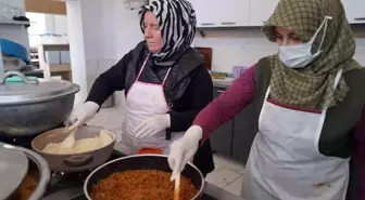 Geçmişi 10 bin yıl öncesine dayanan siyez buğdayı, kadınların elinde yeniden değer kazandı