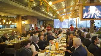 Seferihisar'da şehit yakınları ve gaziler iftarda buluştu