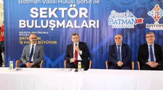 Vali Hulusi Şahin sektör buluşmalarında balıkçılar esnafı ile buluştu