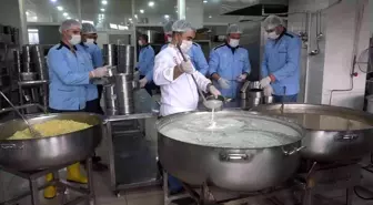 Erciş aşevinden Ramazan'da ihtiyaç sahibi ailelere 3 çeşit yemek