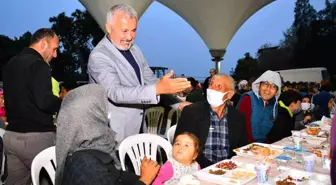 Manavgat Belediyesi'nden AKM, Sarılar ve Taşağıl'da iftar