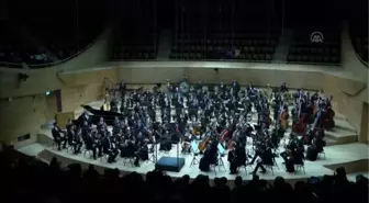 Simon Bolivar Senfoni Orkestrası, CSO Ada Ankara'da konser verdi