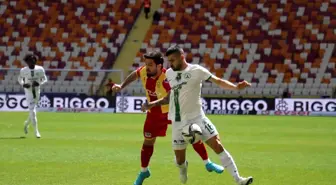 Spor Toto Süper Lig: Yeni Malatyaspor: 0 GZT Giresunspor: 1 (İlk yarı)