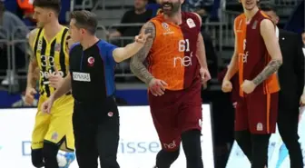 Galatasaray Nef: 70-76