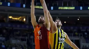 ING Basketbol Süper Ligi: Fenerbahçe Beko: 70 - Galatasaray NEF: 76