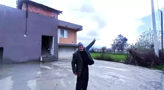 Aydın'ın örnek muhtarı mağdur ailenin elektrik sorununu çözdü