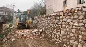 İzmit'in kırsal mahallelerinde yol konforu arttırılıyor