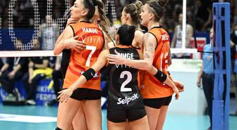 Fenerbahçe Opet finalde