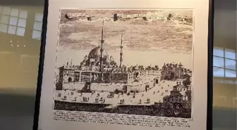 İTO, Eminönü Yeni Cami'nin 425 yıllık tarihini kitap haline getirdi