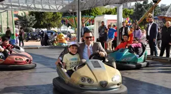 Otizmli ve özel çocukların lunapark sevinci