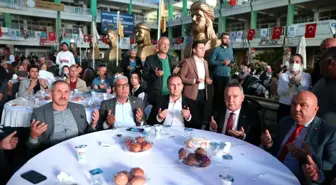 Başkan Böcek Serik'te STK, muhtar ve vatandaşlarla buluşup iftar yaptı