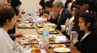 Van'da KYK yurtlarında iftar programı