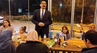 Selendi'de 'Dünya Yetimler Günü' dolayısıyla iftar düzenlendi