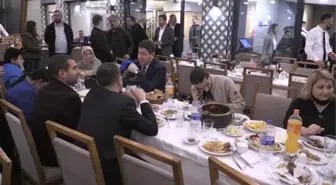 Bakan Dönmez, iftar programına video konferansla katıldı