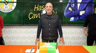 Alanyaspor, Başkan Çavuşoğlu'nun doğum gününü kutladı