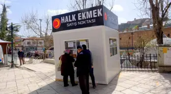 Kastamonu'da halk ekmek satışı başladı