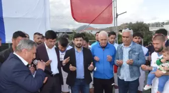 Kupayı hayatını kaybeden taraftara götürdüler