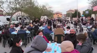 AK Parti Genel Başkan Yardımcısı Kandemir, iftarda vatandaşlarla buluştu