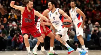 Anadolu Efes: 73 - 66