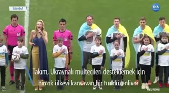 Fenerbahçe Ukraynalı Çocuklar İçin Sahaya Çıktı