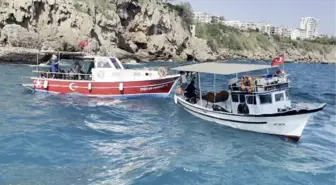 MOTORU ARIZALANAN BALIKÇI TEKNESİNDEKİ 9 KİŞİ KURTARILDI