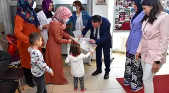 Bağlar Belediyesi bayram öncesi çocukların yüzünü güldürdü