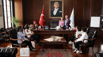 Başkan Akgün: 'Türkiye'yi ileriye taşımak sizlerin milli görevidir'