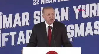 Cumhurbaşkanı Erdoğan öğrenci yurdunda iftar yaptı (1)