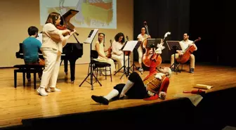 Karşıyaka Belediyesi tarafından '30. Uluslararası Karşıyaka Çocuk Festivali' tüm coşkusuyla devam ediyor