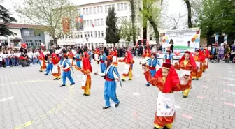 23 Nisan Ulusal Egemenlik ve Çocuk Bayramı coşkuyla kutlandı