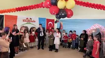 Almanya'da Türk ve Almanlar 23 Nisan'ı birlikte kutladı