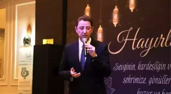 Bandırma Belediye Başkanı Tolga Tosun, Belediye personellerine iftar yemeği verdi