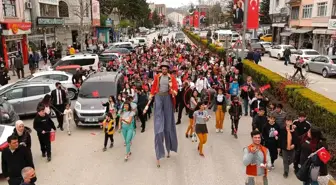 Çocuklar 23 Nisan heyecanı ve coşkusunu doya doya yaşadılar