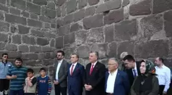 Geçmişten Günümüze Çocuklar Sergisi açıldı