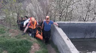 Son dakika... Niğde'de uçuruma devrilen otomobilin sürücüsü öldü