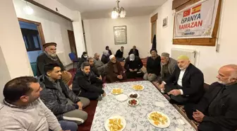 Sadakataşı Derneği Endülüs'te satın alınarak Müslümanlara devredilen camide iftar verdi