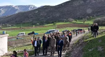 Siirt Valisi Hacıbektaşoğlu, Siirt-Şırnak sınırında vatandaşlarla bir araya geldi