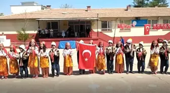 Yavuzeli'nde 23 Nisan coşkusu