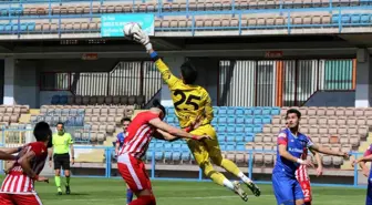 TFF 3. Lig: Kardemir Karabükspor: 0 Gümüşhanespor : 2