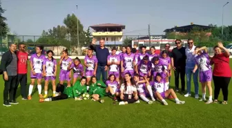 Adana 01 Kadın Futbol Kulübü Play Off'ta