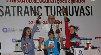 Antalya Büyükşehir'in Satranç Turnuvası Sona Erdi