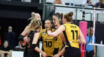 VakıfBank, Sultanlar Ligi'nde finalde