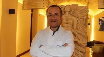 Estetik Uzmanı Dr. Özbebit: Saç ekimi yöntemiyle kaş ve sakal da ekilebiliyor