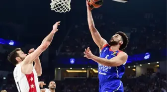 Final-Four bir adım uzaklıkta! Anadolu Efes ezdi geçti